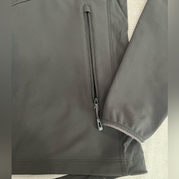 [S]Outdoor Research Women's Ferrosi Grid Jacket Softshell Black NWOT waterproof - Picture 3 of 8